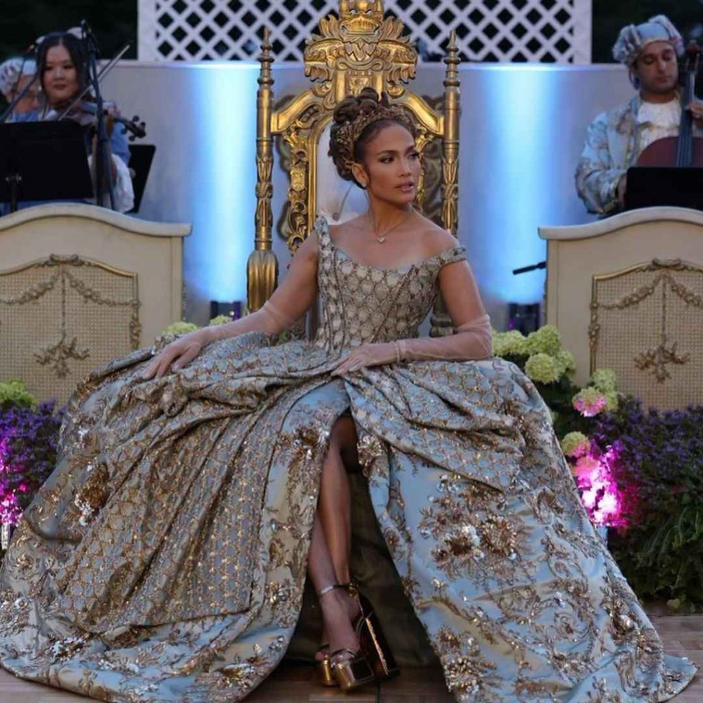 Jennifer Lopez in Manish Malhotra gown