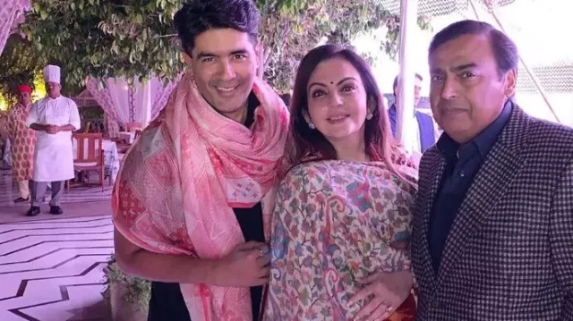 Ambani family with Manish Malhotra