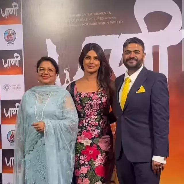 Priyanka Chopra with her mother and brother 