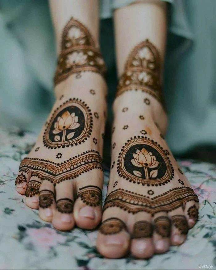 Foot mehndi