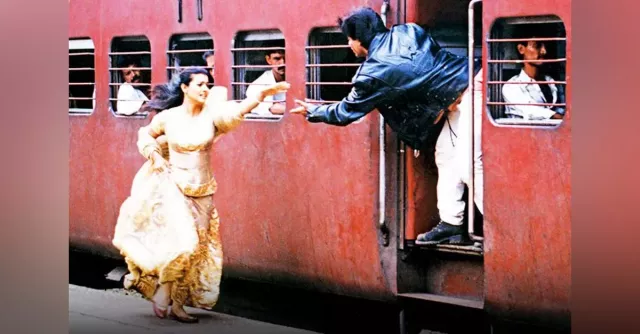 Shahrukh and Kajol in DDLJ