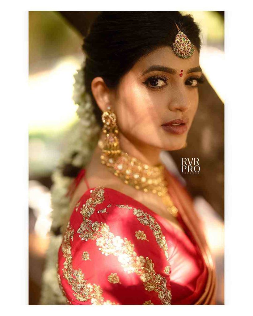 Siree Lella’s Dreamy Traditional Engagement in Hyderabad