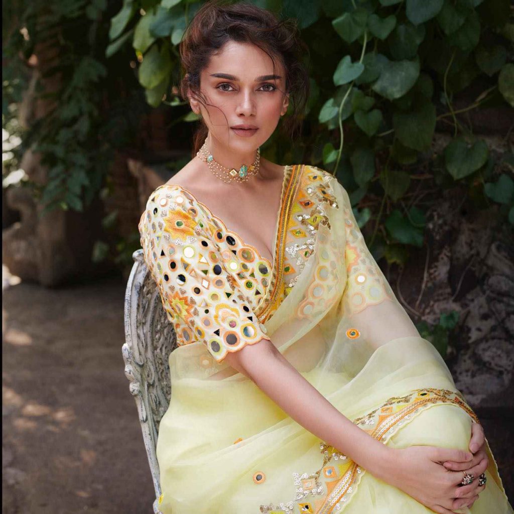 Yellow saree for Navratri- Aditi Rao Hydari